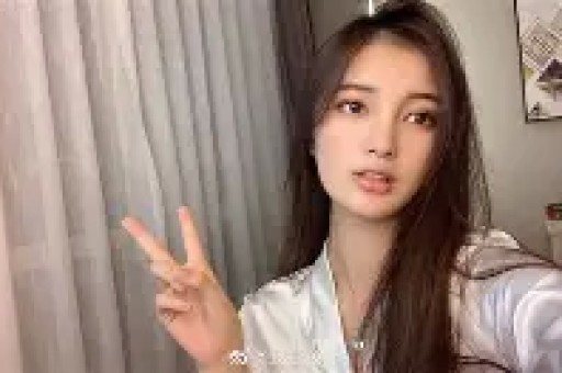 谢贤当场发飙后港圈无人敢阻拦唯有胡枫现身几句话劝服谢贤胡枫手握张学友、黎明等十四位巨星人脉
